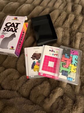 Kohl's CatStax Puzzle Game - Multicolor Cat Pieces